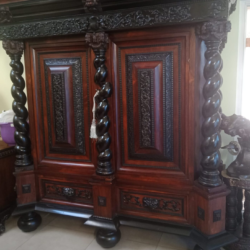 Antyczna szafa - Antyczna szafa