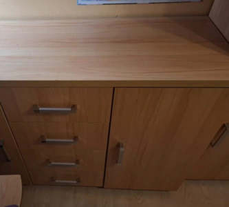 Komoda Bodzio 4-szufladowa